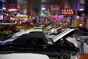 Read more about the article Iconic Muscle Cars Heading To Auction